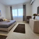 Seafront Townhouse With Roof Terrace Appartamento Marsaskala